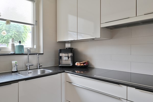 Medium property photo - Marie van Regteren Altenastraat 23, 3207 KB Spijkenisse